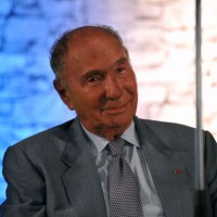Theoule Honors Serge Dassault - YesICannes