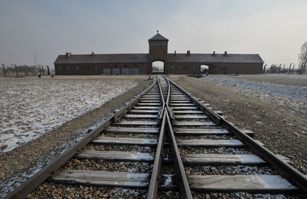 auschwitz international holocaust remembrance day