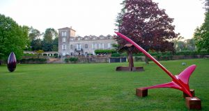 valerie rousselle ordre mérite chateau roubine