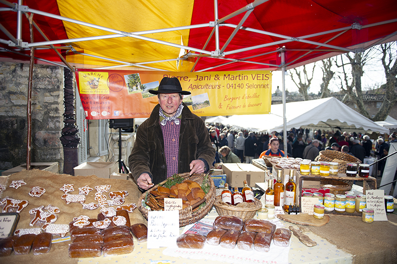 rouret marche truffe gastronomie