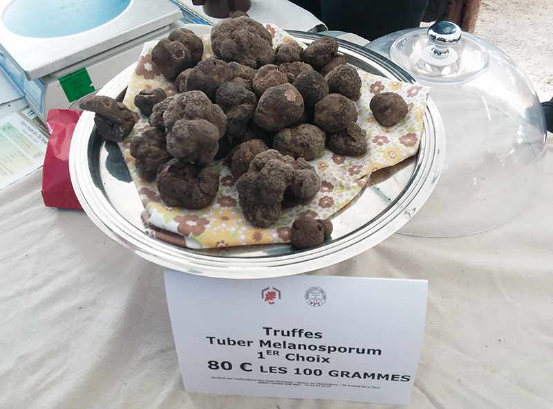 rouret marche truffe gastronomie