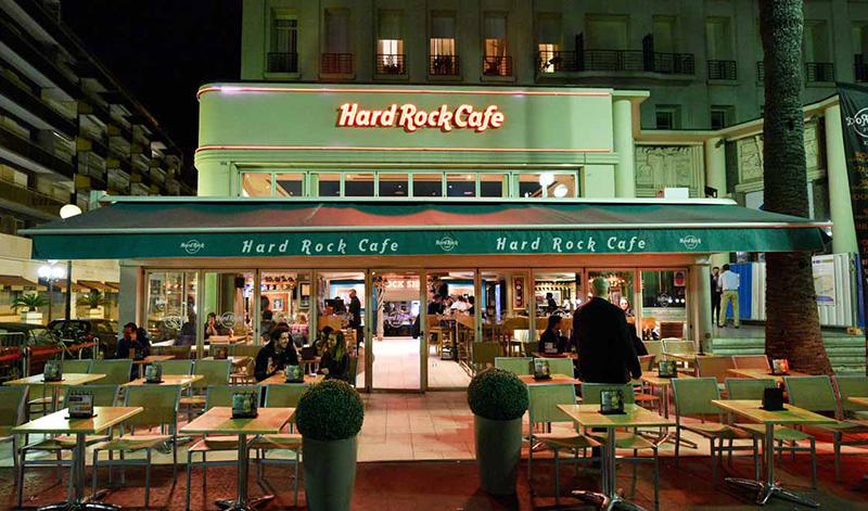 hard rock cafe burger nice