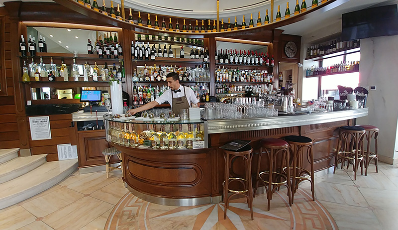 le grand cafe france brasserie