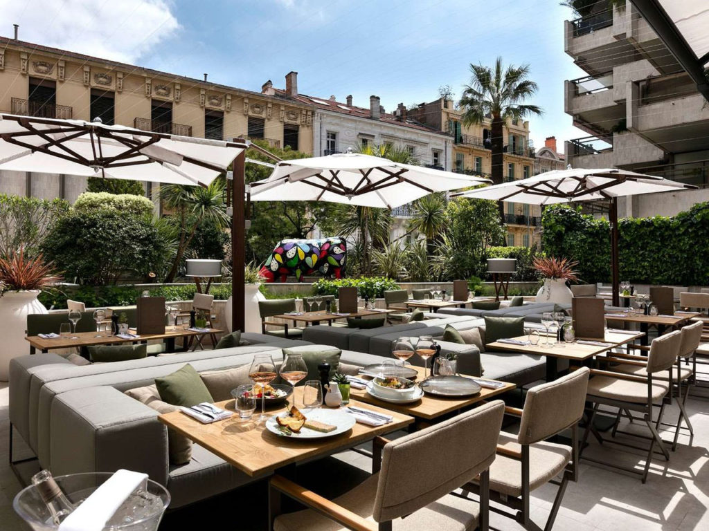 hotel barriere accueil securite