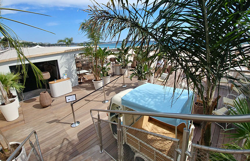 hyde beach cannes