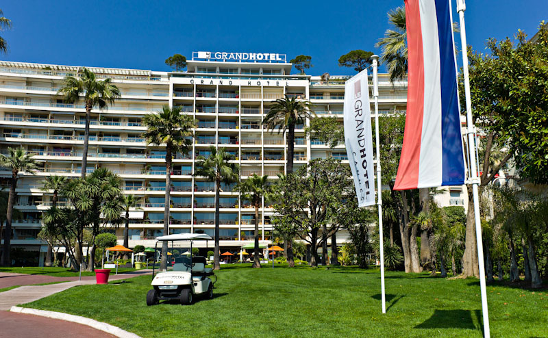 hyde beach cannes
