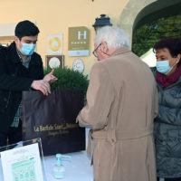 marché truffe ensoleillé bastide saint antoine