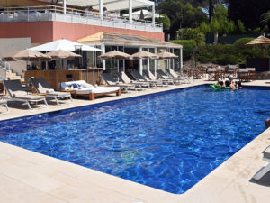 La Piscine: plongez magie corniche or