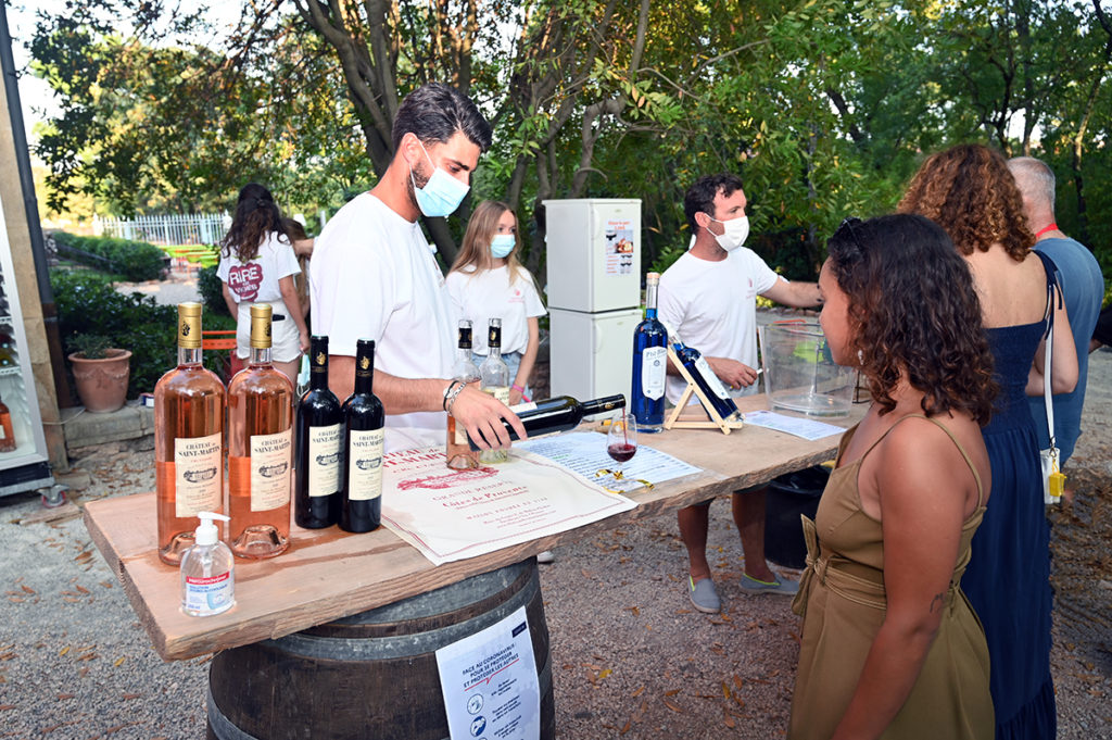 rire vignes olivia moore château saint martin