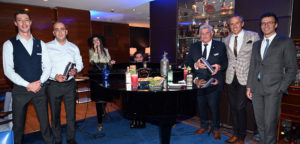 martinez bar cocktails gastronomie musique live