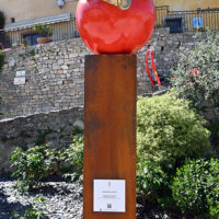 mougins monumental oeuvres gourmandes