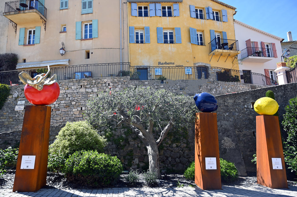 mougins monumental oeuvres gourmandes