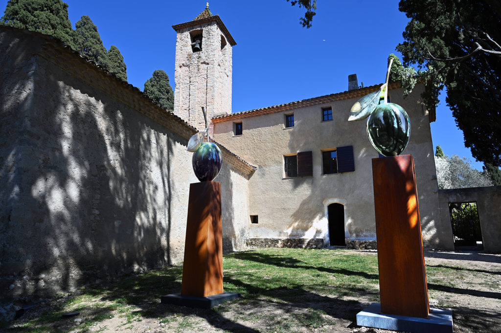 mougins monumental oeuvres gourmandes