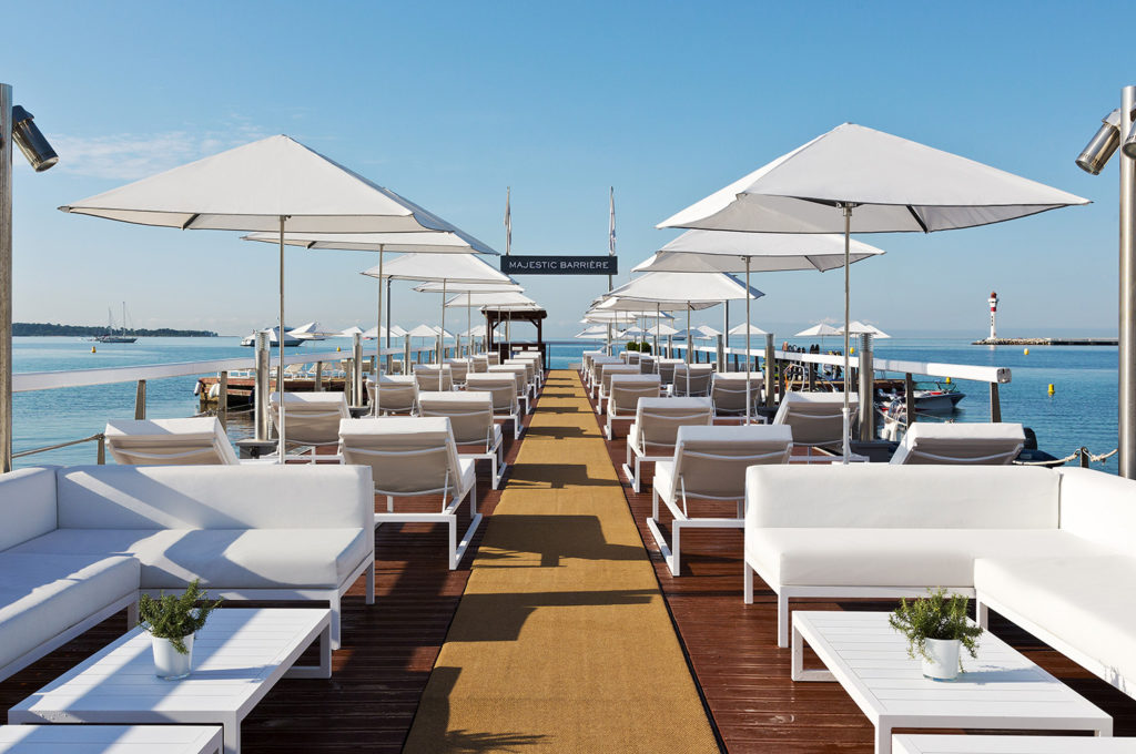 plage cannes barriere majestic apero