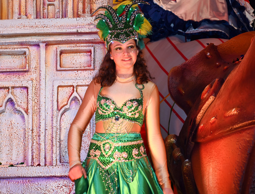 carnaval roi trésors monde illumine nissa bella