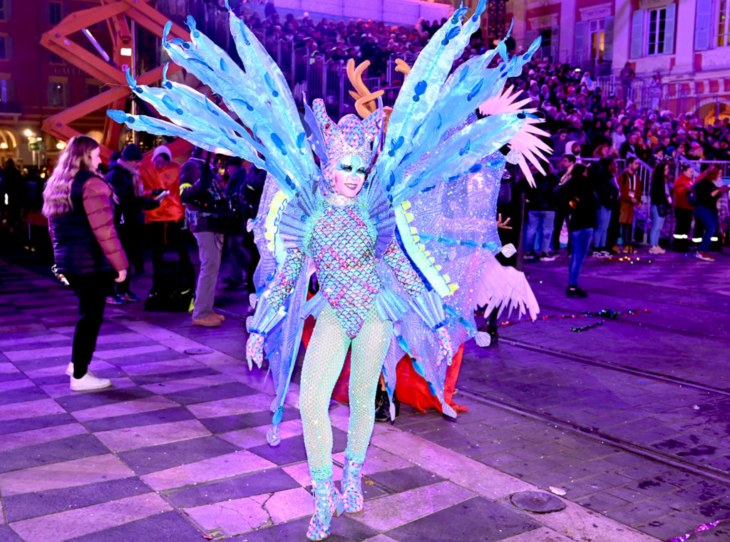 carnaval roi trésors monde illumine nissa bella