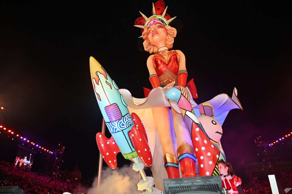 carnaval nice incinération roi pop culture