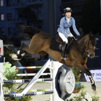 Janne-Frederike Meyer-Zimmermann Triomphe au Jumping de Cannes