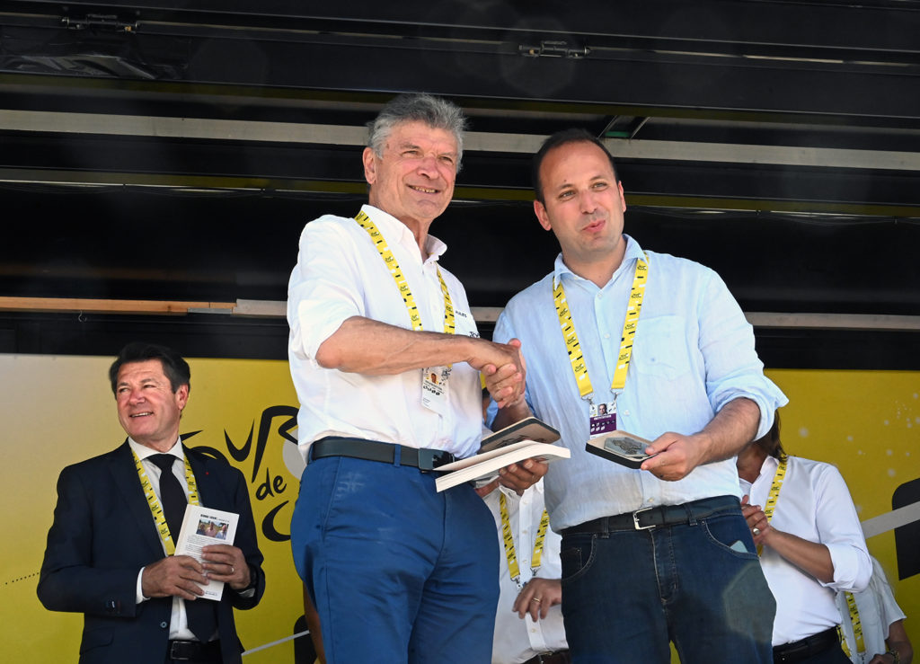 tour france fête arrivée départ etape nice