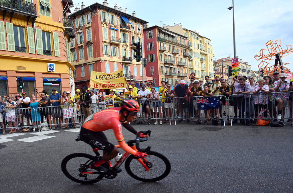 tour france fête arrivée départ etape nice