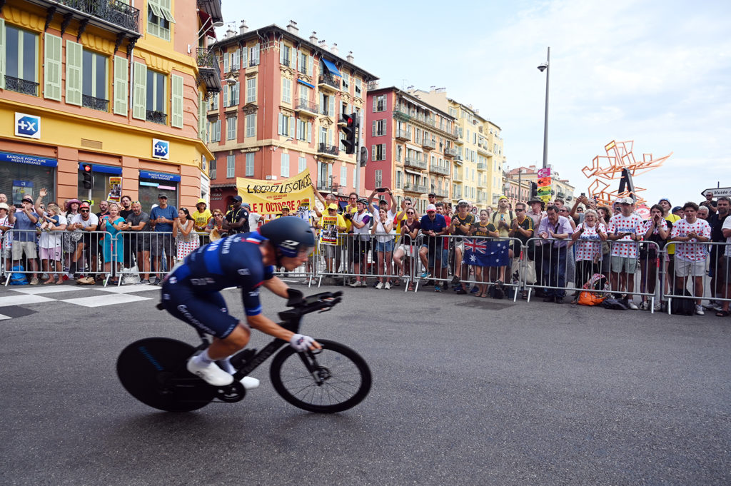 tour france fête arrivée départ etape nice