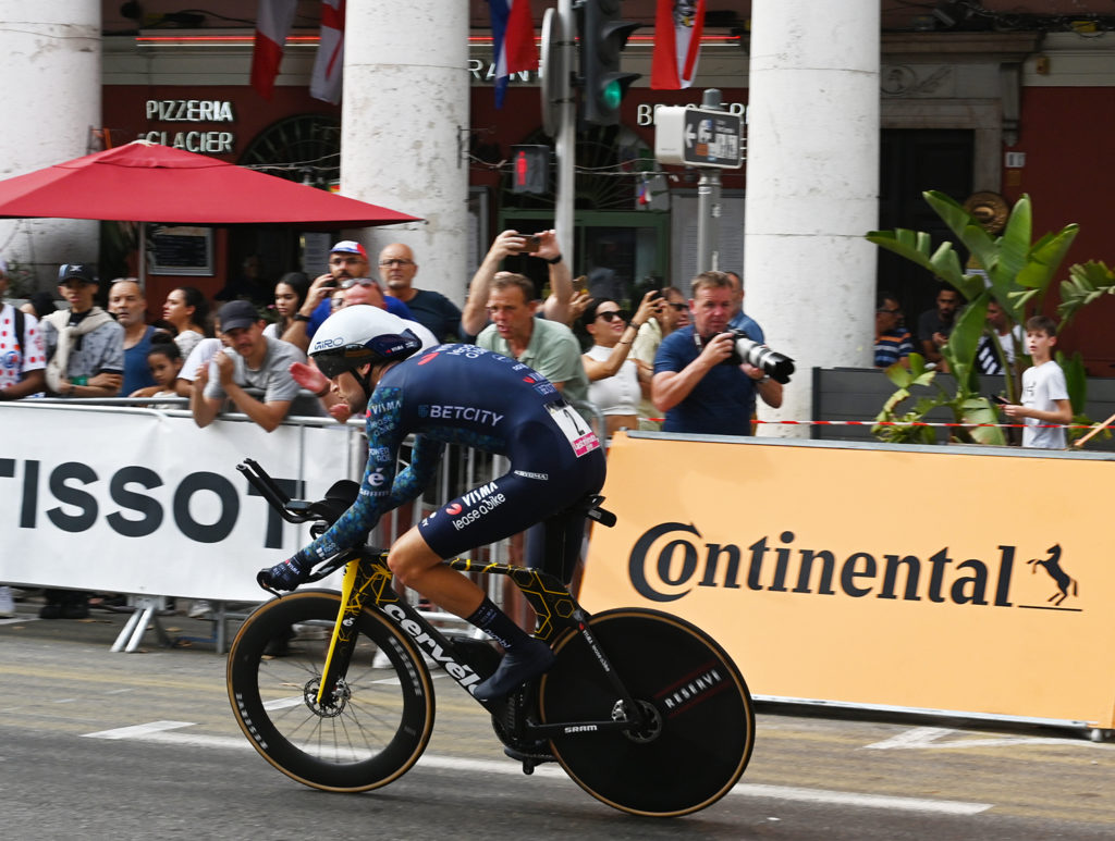 tour france fête arrivée départ etape nice