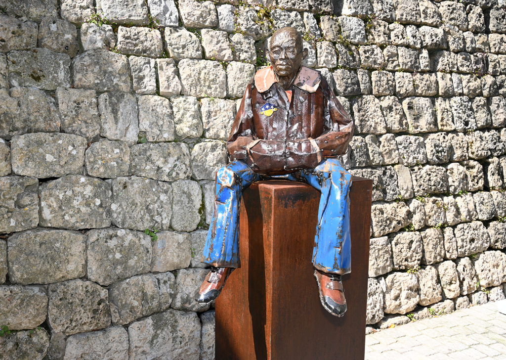 mougins monumental emmanuel michel