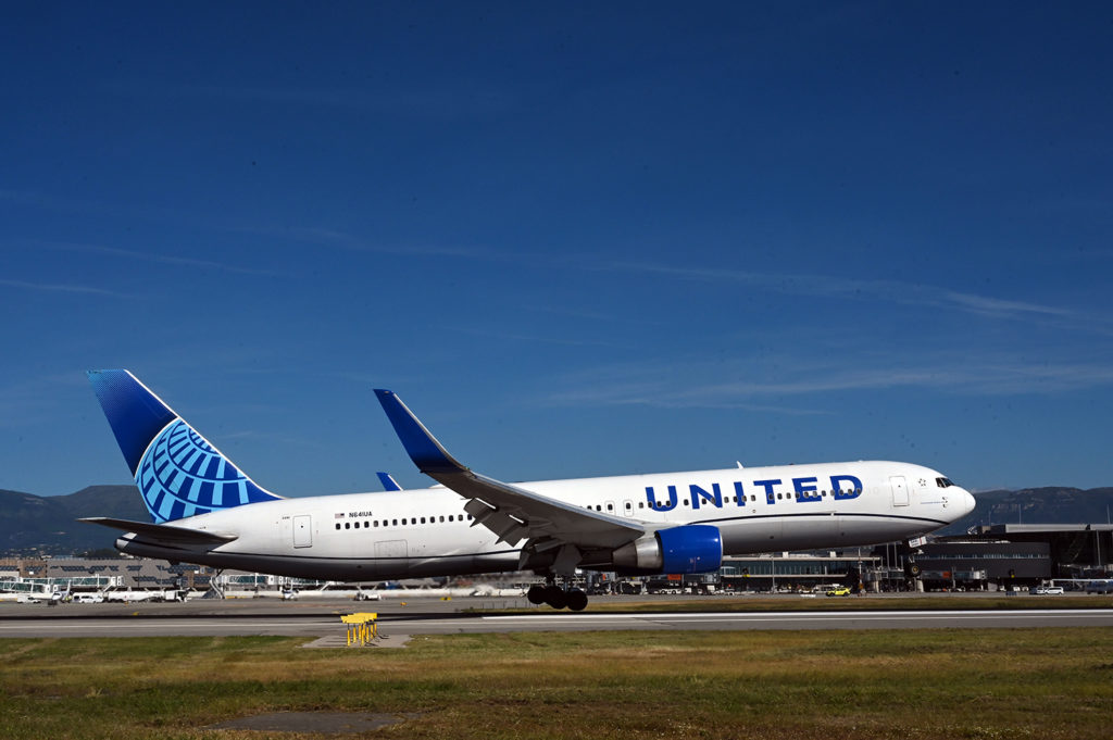 united airlines washington nice