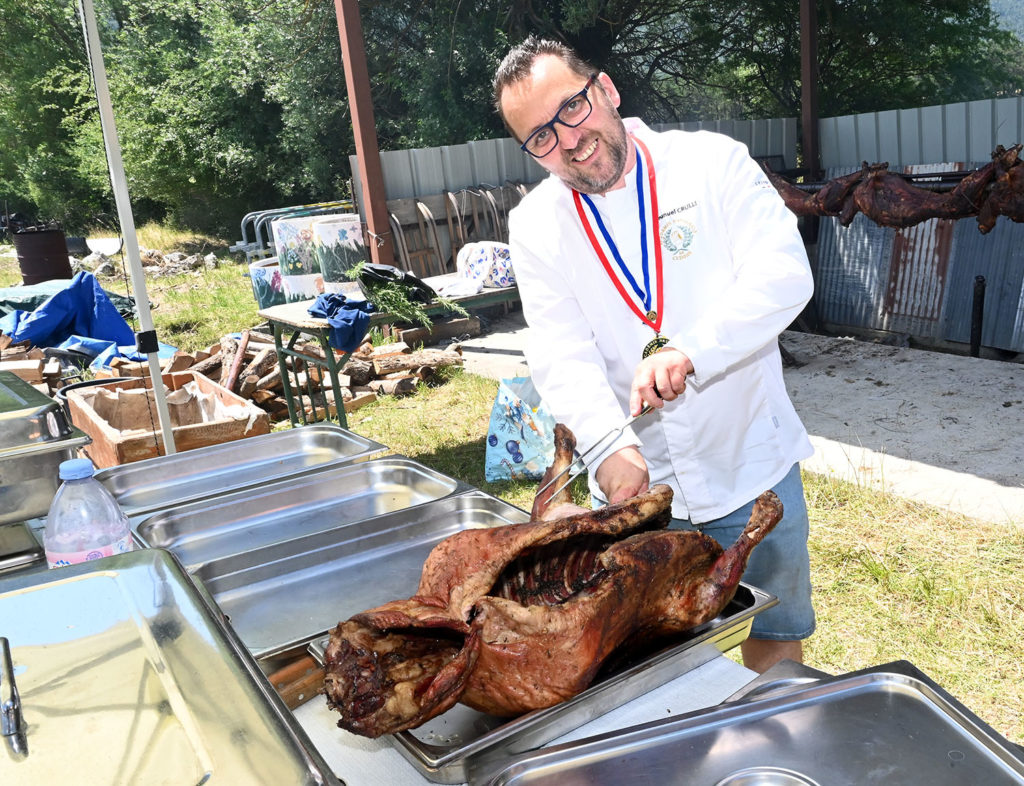 barbecue géant christô cœur valderoure