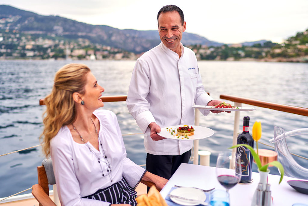 superyacht the world résidence