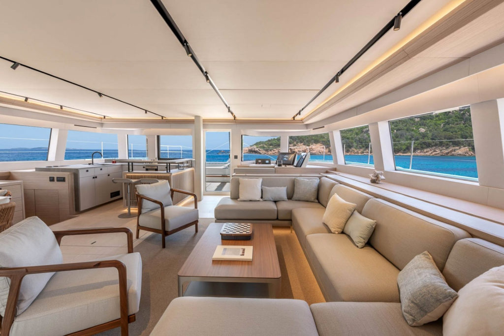 cannes yachting festival hisse haut voiles