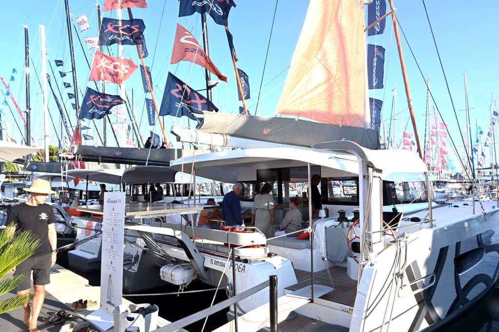 cannes yachting festival hisse haut voiles
