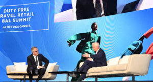 tfwa incertitude mondiale avantage stratégique