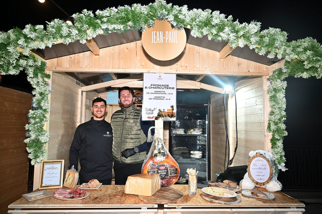 palm beach cannes village noël