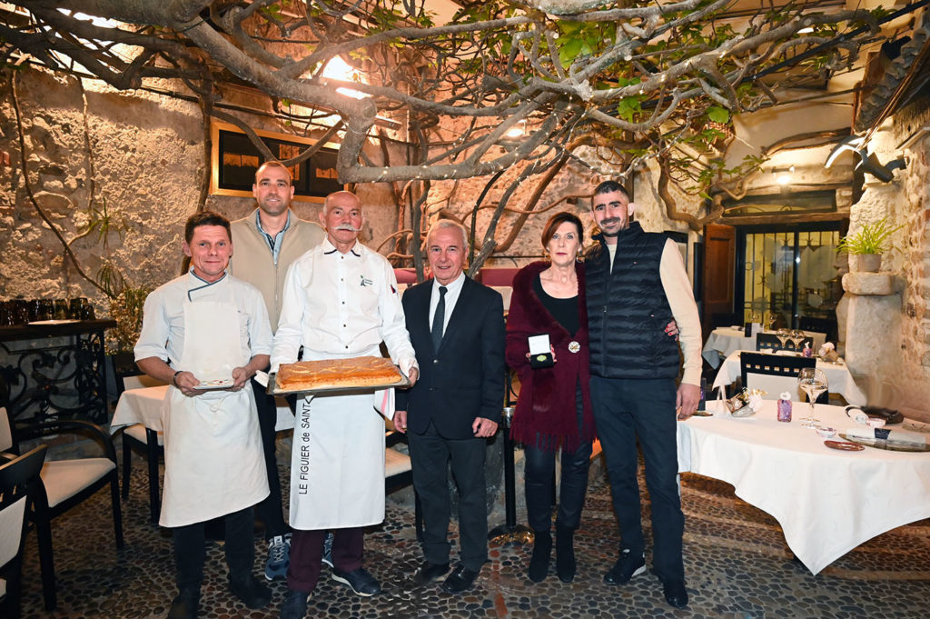 figuier de saint-esprit célèbre épiphanie