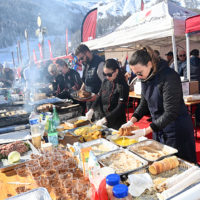 toques brûlées barbecue géant