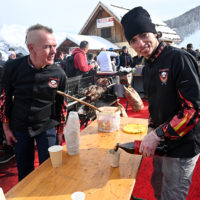 toques brûlées barbecue géant