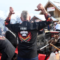 toques brûlées barbecue géant