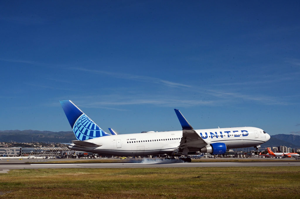 united airlines relance rêve américain nice