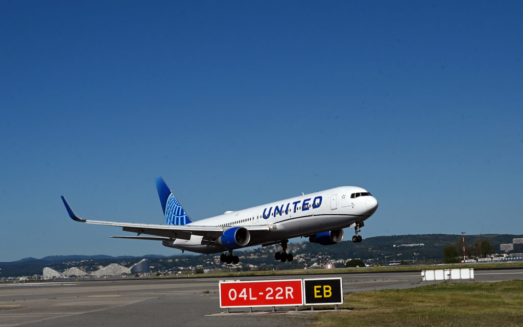 united airlines relance rêve américain nice