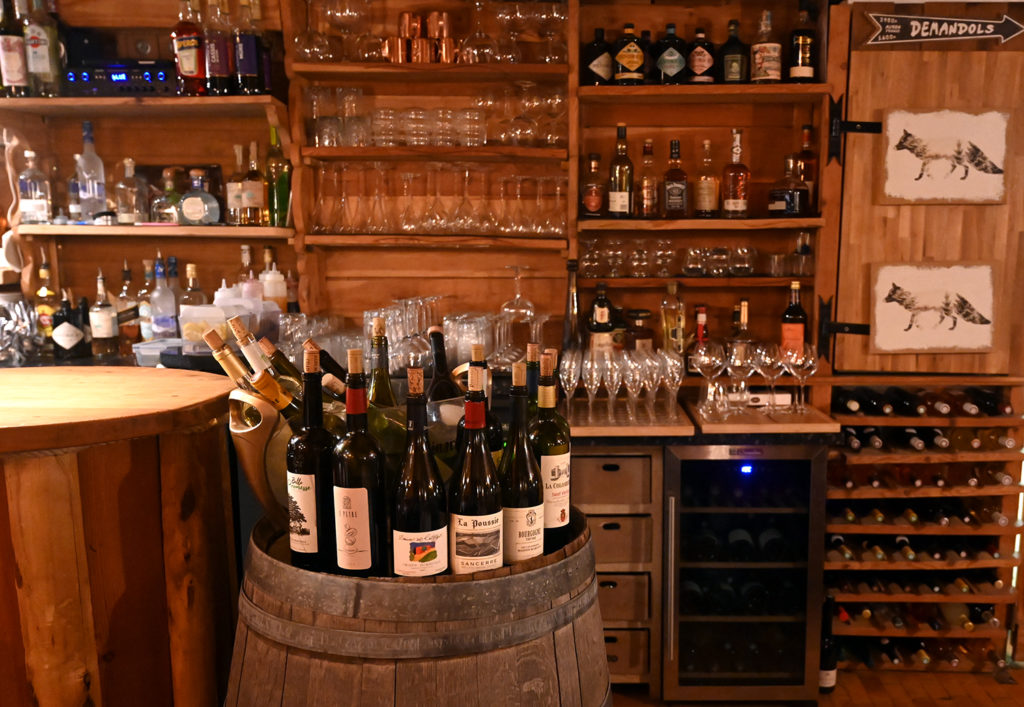 auron raingeard andrews payeur white