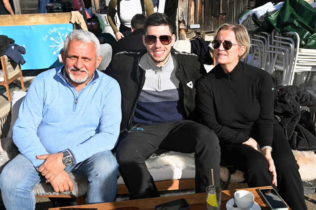 auron remercie partenaires aura