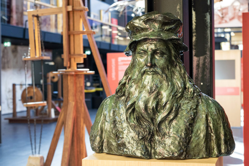 gare sud nice léonard vinci