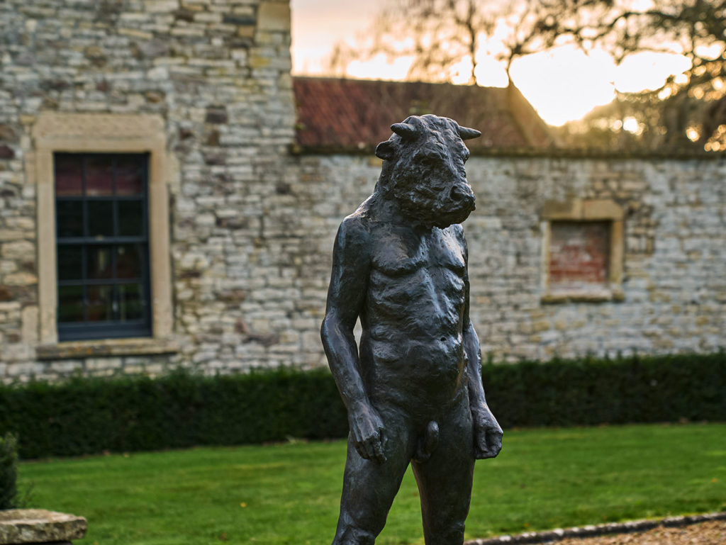 mougins monumental 2026 beth carter