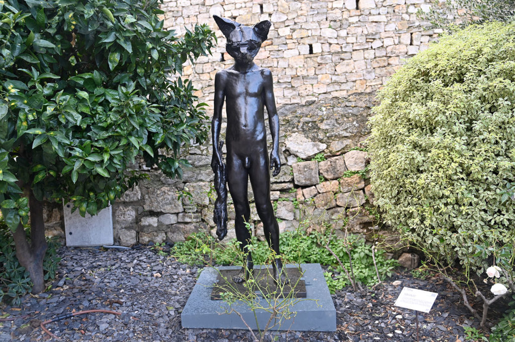 mougins monumental 2026 beth carter