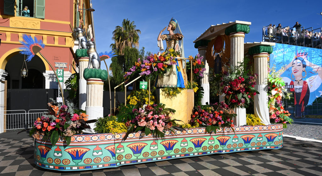 vive reine batailles fleurs nice