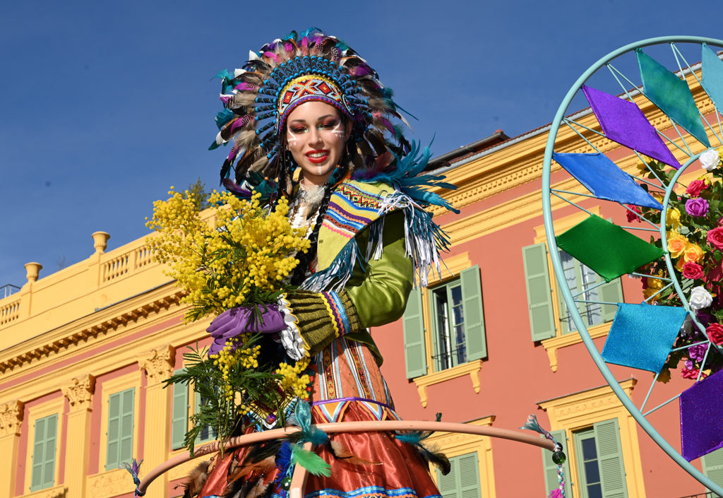 vive reine batailles fleurs nice