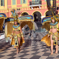 vive reine batailles fleurs nice