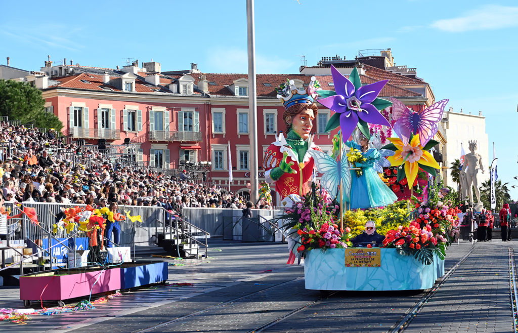 vive reine batailles fleurs nice