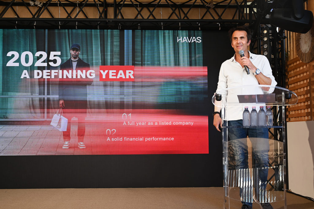 yannick bolloré havas réinventer marques